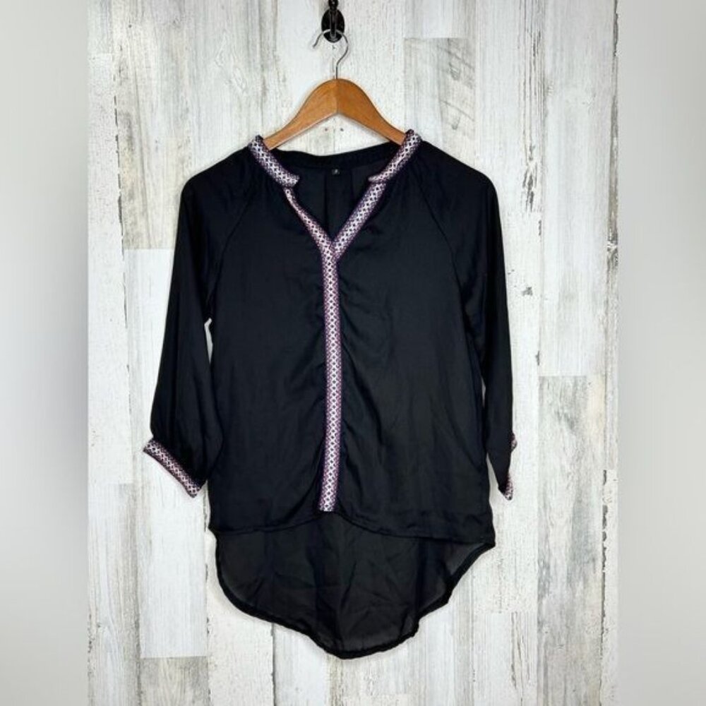 Unbranded Women's Aztec Trim Hi Low Top Black White Size Small